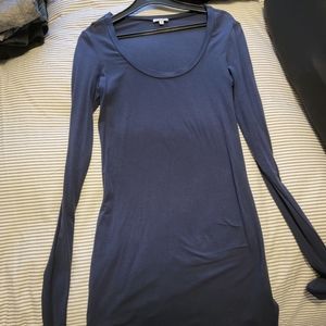 Splendid long spandex shirt. Looks great with leggings!